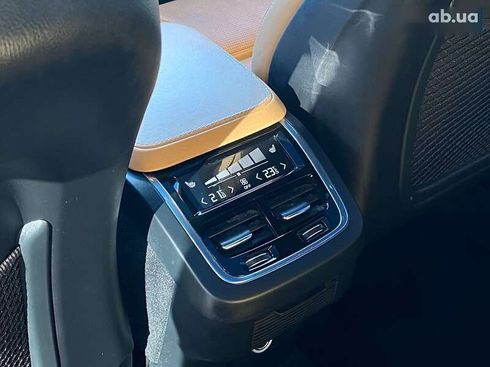 Volvo XC90 2015 - фото 24