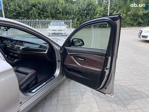 BMW 5 серия 2015 - фото 30