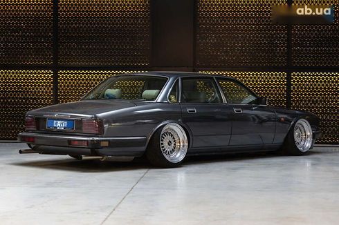 Jaguar XJ 1993 - фото 9
