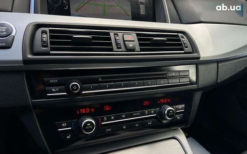 BMW 5 серия 2015 - фото 18