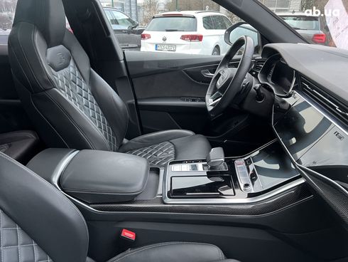 Audi SQ8 2022 - фото 21