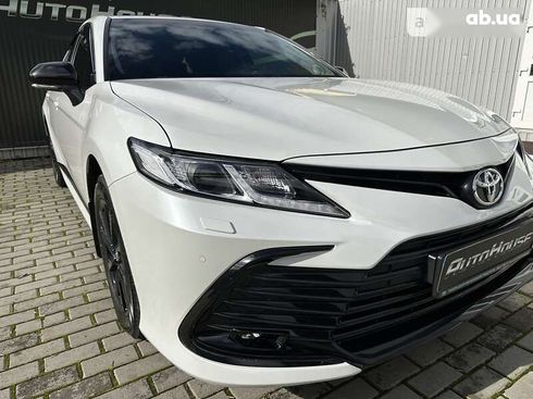 Toyota Camry 2021 - фото 14