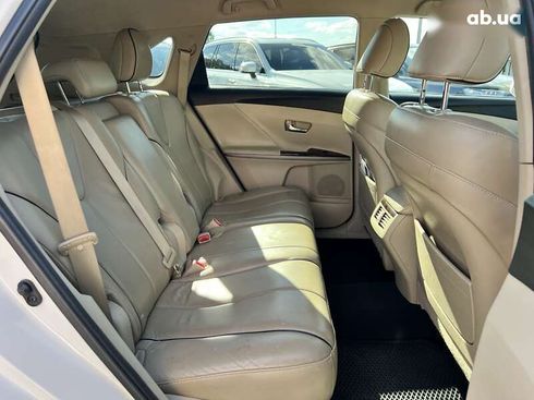 Toyota Venza 2015 - фото 28