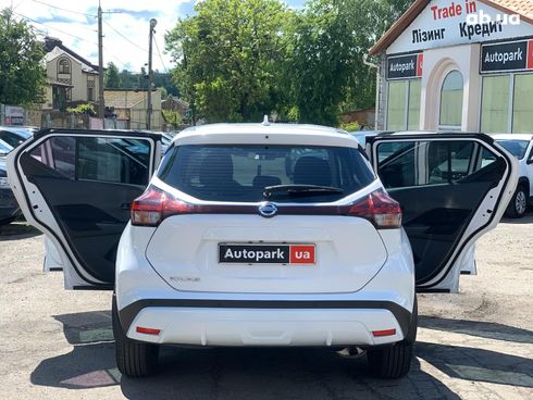 Nissan Kicks 2021 белый - фото 17