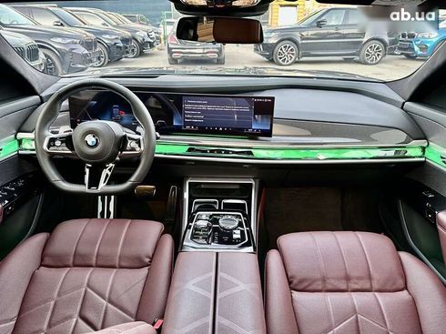 BMW 7 серия 2023 - фото 27