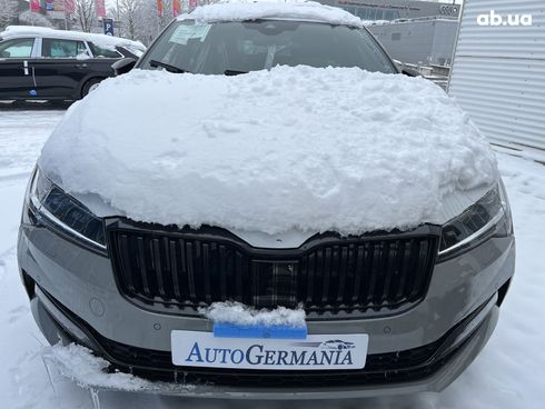 Skoda Octavia 2023 - фото 10