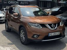 Продажа б/у Nissan X-Trail 2014 года в Днепре - купить на Автобазаре