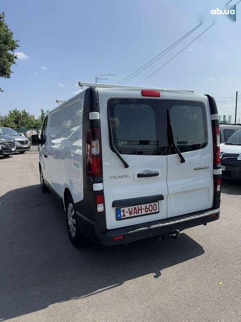 Renault Trafic 2019 - фото 8