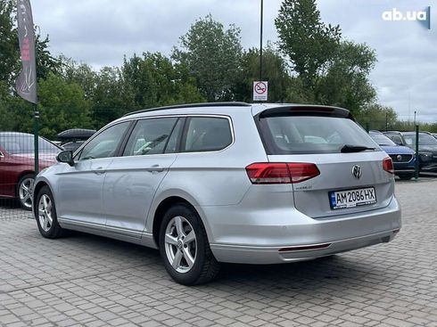 Volkswagen Passat 2017 - фото 20