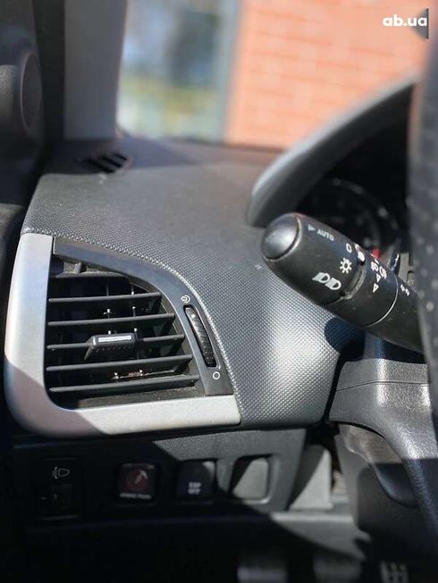 Peugeot 206 2009 - фото 25