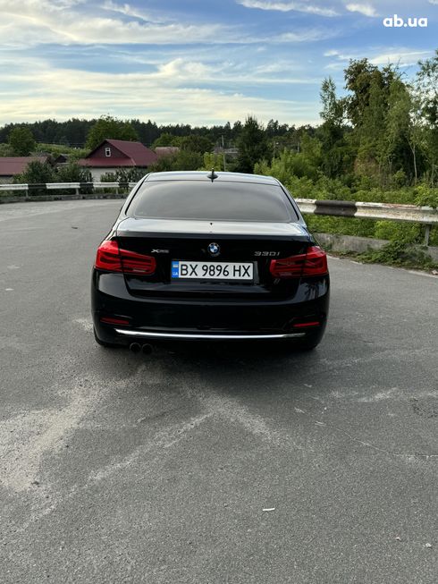 BMW 3 серия 2017 черный - фото 11