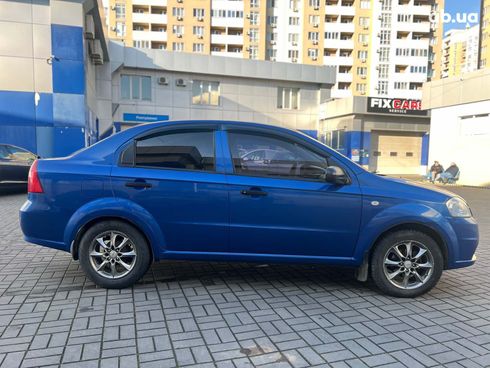 Chevrolet Aveo 2007 синий - фото 5