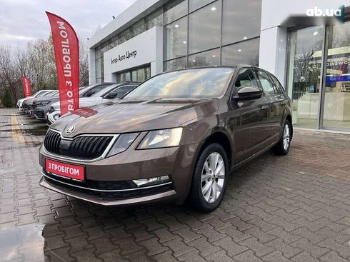 Skoda Octavia 2019 - фото 4