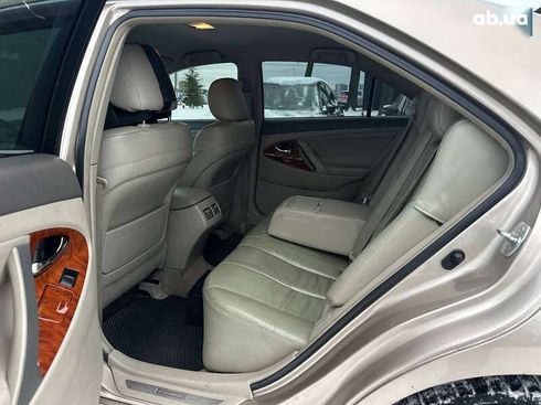 Toyota Camry 2007 - фото 17