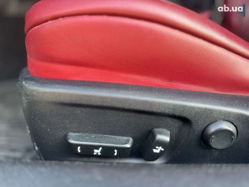 Lexus RC 2017 - фото 16