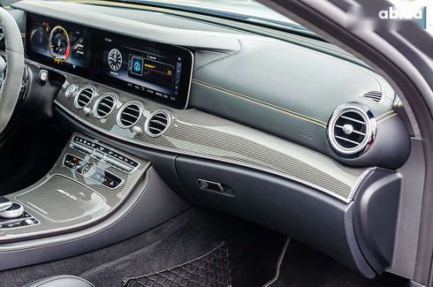 Mercedes-Benz E-Класс 2018 - фото 29