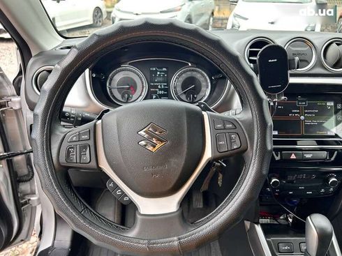 Suzuki Vitara 2023 - фото 17