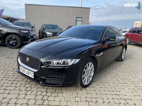 Jaguar XE 2015 - фото 3