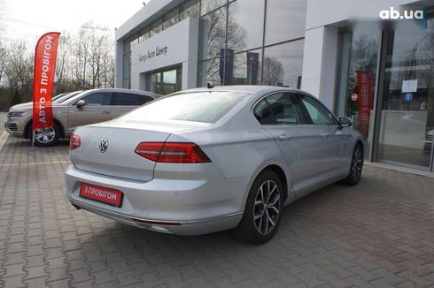 Volkswagen Passat 2018 - фото 6
