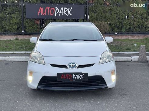 Toyota Prius 2013 - фото 5