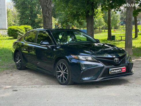 Toyota Camry 2021 синий - фото 3