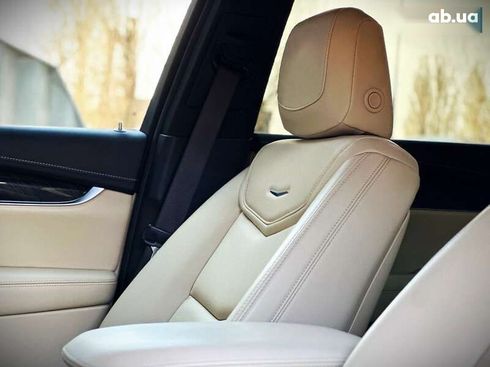 Cadillac XT5 2017 - фото 29
