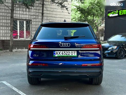 Audi Q7 2023 - фото 3