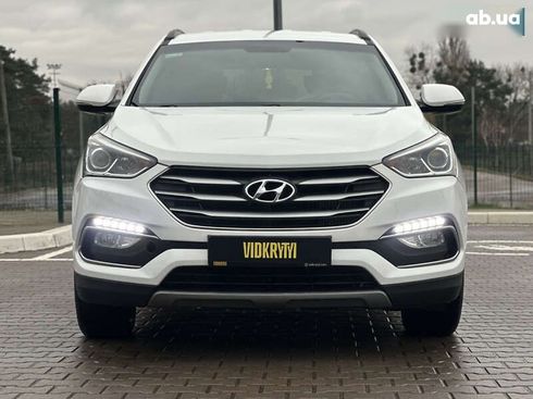 Hyundai Santa Fe 2017 - фото 3