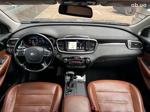 Kia Sorento 2018 - фото 15