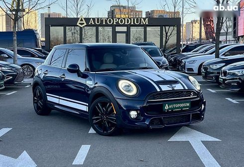 MINI John Cooper Works 2018 - фото 3