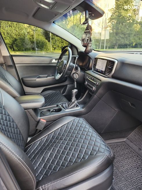 Kia Sportage 2021 серый - фото 6