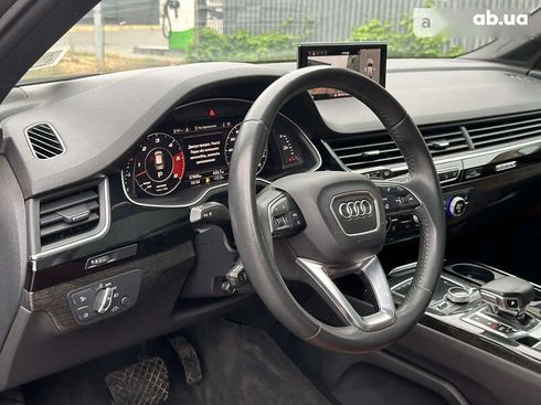 Audi Q7 2018 - фото 24