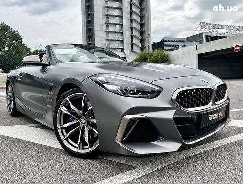 BMW Z4 2019 - фото 24