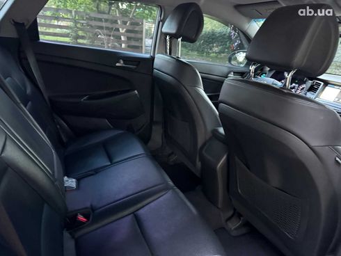 Hyundai Tucson 2017 белый - фото 21