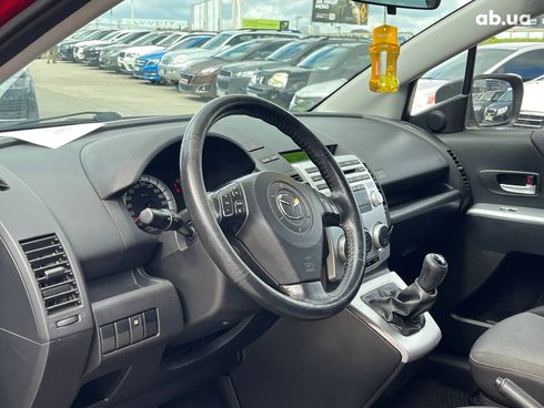 Mazda 5 2006 красный - фото 38