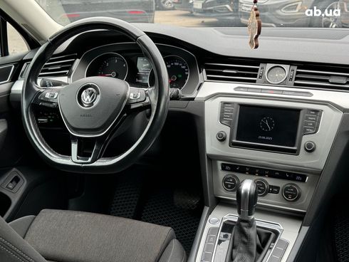 Volkswagen Passat 2015 черный - фото 83