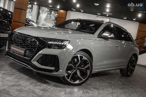Audi RS Q8 2023 - фото 12