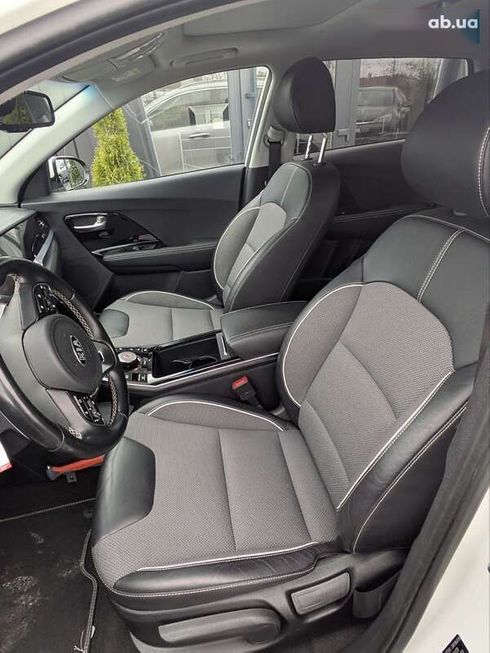 Kia Niro 2021 - фото 8