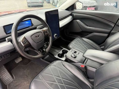 Ford Mustang Mach-E 2022 - фото 6