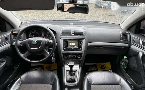 Skoda Octavia 2011 - фото 11