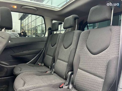 Peugeot 308 2011 - фото 19
