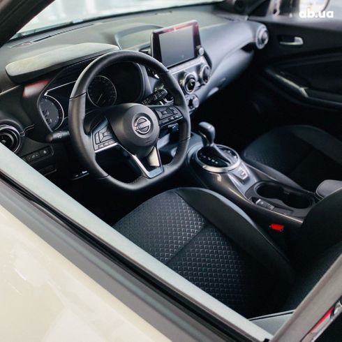 Nissan Juke 2025 белый - фото 5