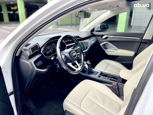 Audi Q3 2019 - фото 13