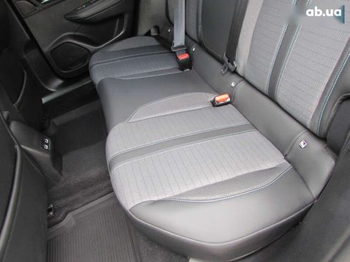 Peugeot 2008 2021 - фото 14