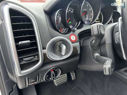Porsche Cayenne 2016 - фото 12