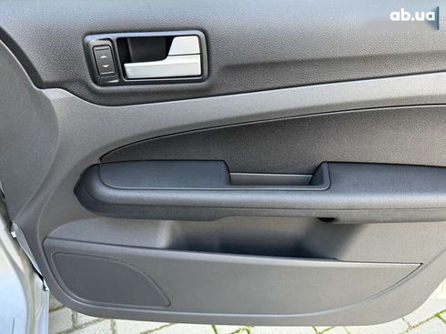 Ford Focus 2007 - фото 28