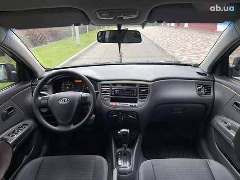 Kia Rio 2007 - фото 13