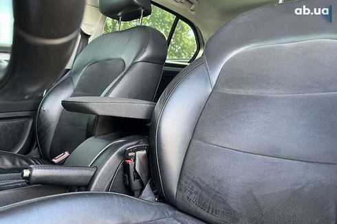Skoda Superb 2013 - фото 13