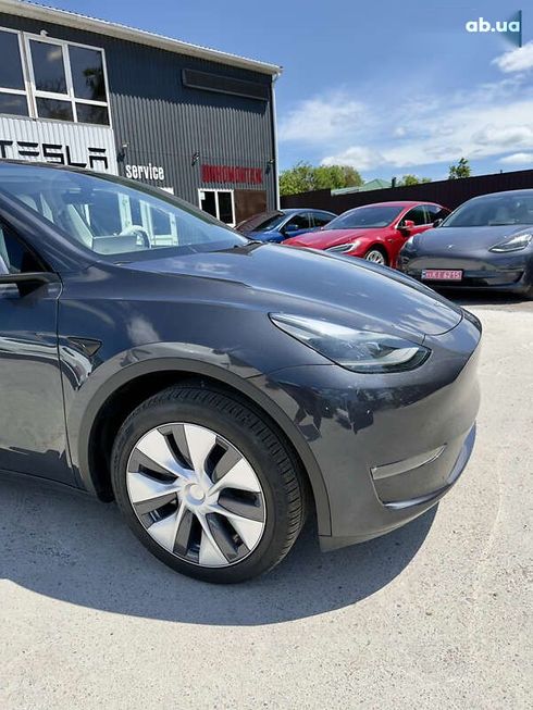 Tesla Model Y 2024 - фото 13