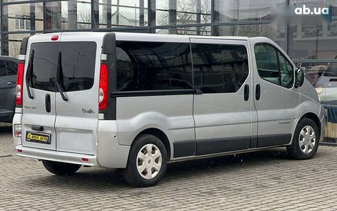 Renault Trafic 2013 - фото 6